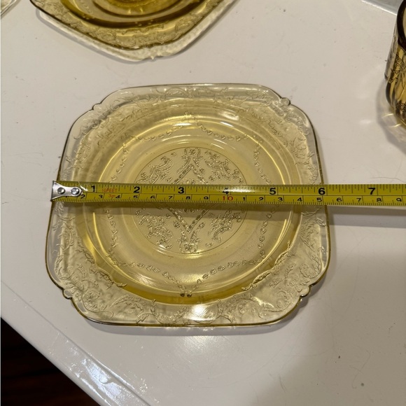 Vintage 1930s Madrid Amber Federal Glass Coffee/Tea Cups w/ Plates (Selling set) - Picture 13 of 13